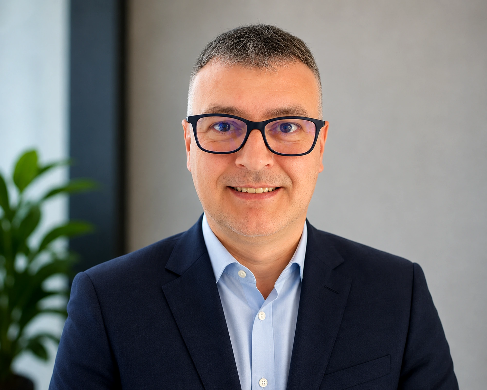 Professional portrait of Aron Margetić